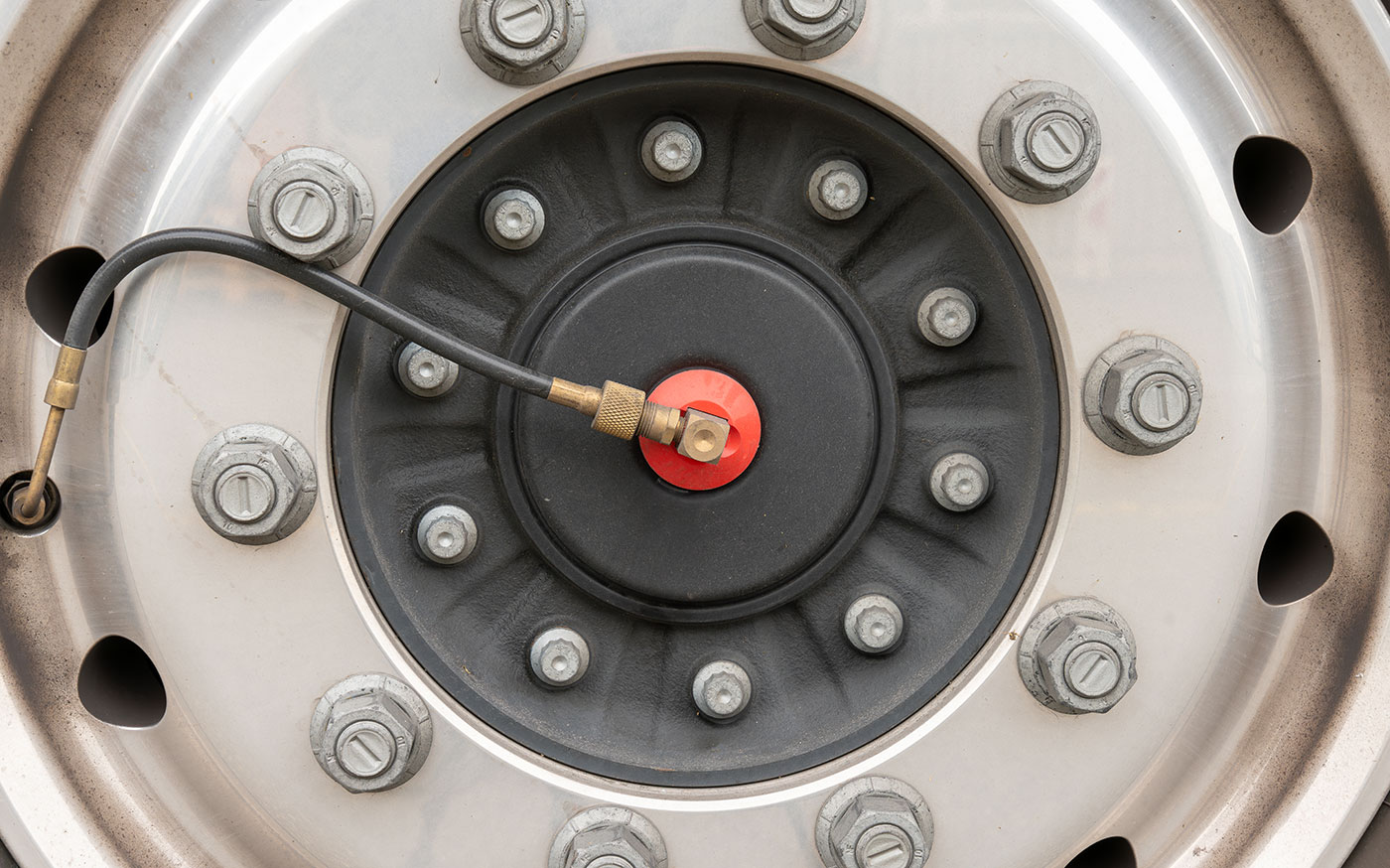 Keep It Moving: Proactive Truck Maintenance to Beat the Heat