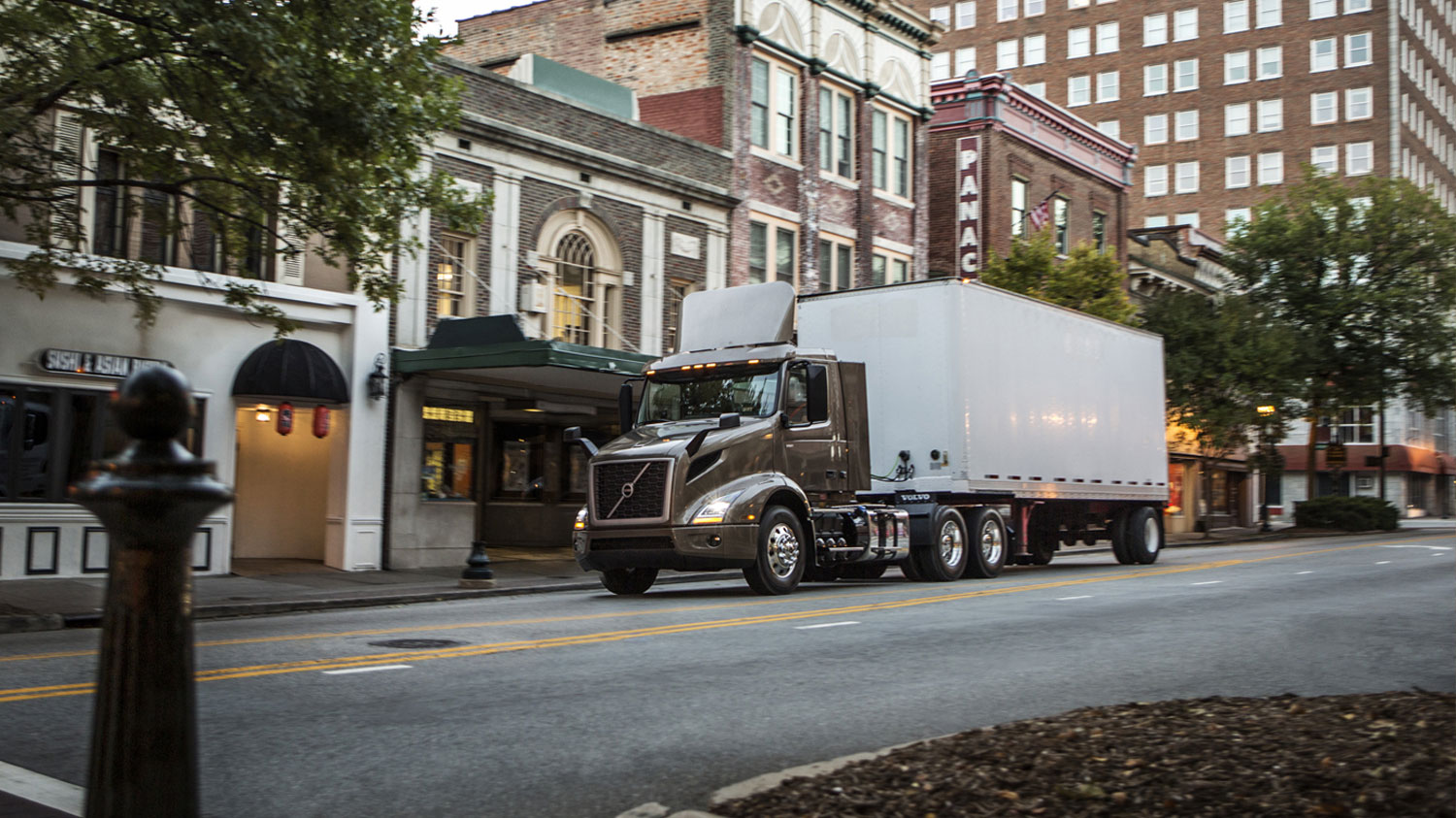 mcm volvo advantage inpost 01